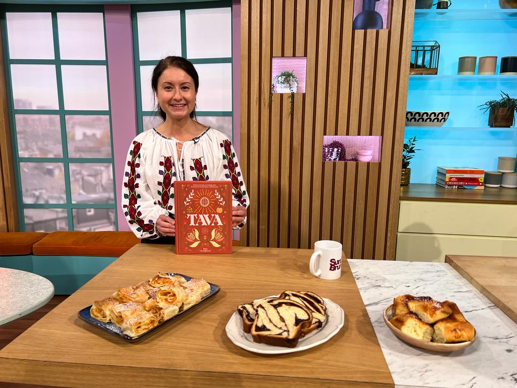 SundayBrunchC4's tweet photo. For this week's food item, we will be joined by Romanian baker and cook @georgescu_r! Irina will be serving up three Romanian dishes from her new cookbook, TAVA 📕 Tava is a book celebrating centuries of diversity and overlapping cultures that form today’s cuisine in Romania 🇷🇴 https://t.co/L1Mu7tQwXh