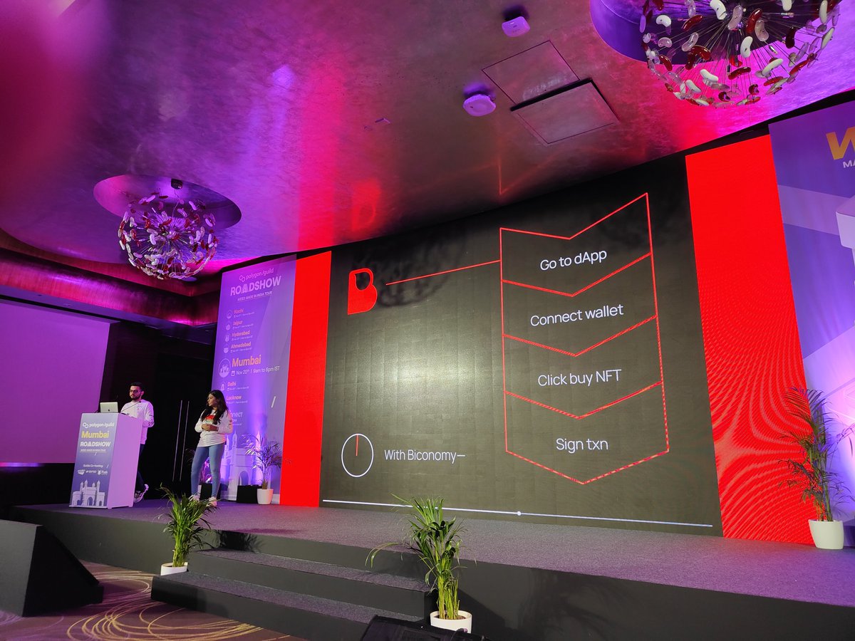 augvcor's tweet image. @shrewtea892 &amp;amp; Yashasvi showcasing #SmartContractWallet and why @biconomy should be your #web3 framework of choice

@polyguildmum #RoadToPolygonConnect