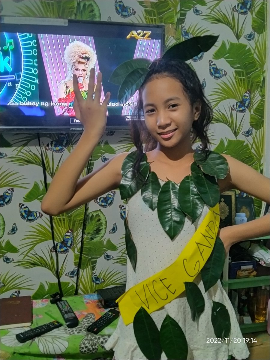 shan8_win's tweet photo. @everybodysingph VICE SING GANDA 
A. ONE DIRECTION 
Always Watching From LAGUNA , Ang #1 Show sa aming pamilya ♥️🥰 And here my Beauty Queens Daughter favorite Meme Vice Ganda ♥️💕 
#EverybodySingDrag https://t.co/5Ft0R3kgD0