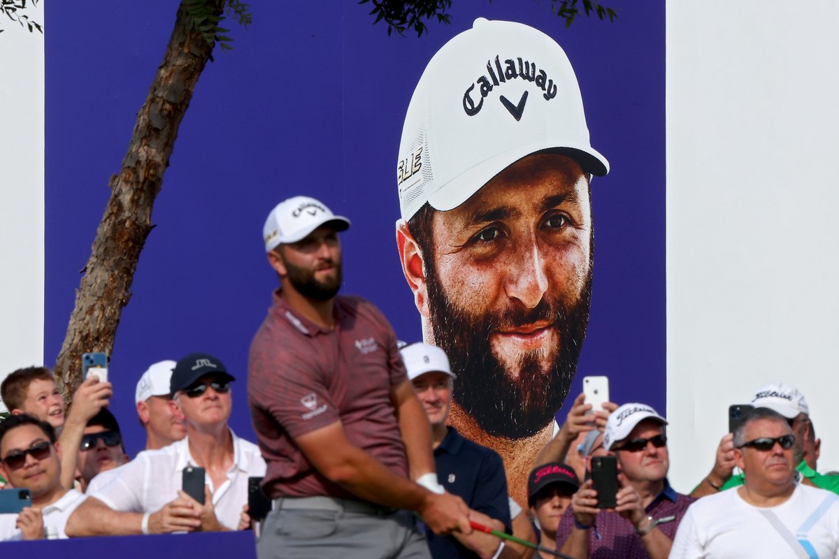 dpwtc's tweet photo. Two ahead with two to play.
@JonRahmpga edges closer to a third #DWPTC crown 👏
#RolexSeries https://t.co/TPTgqVBKrc