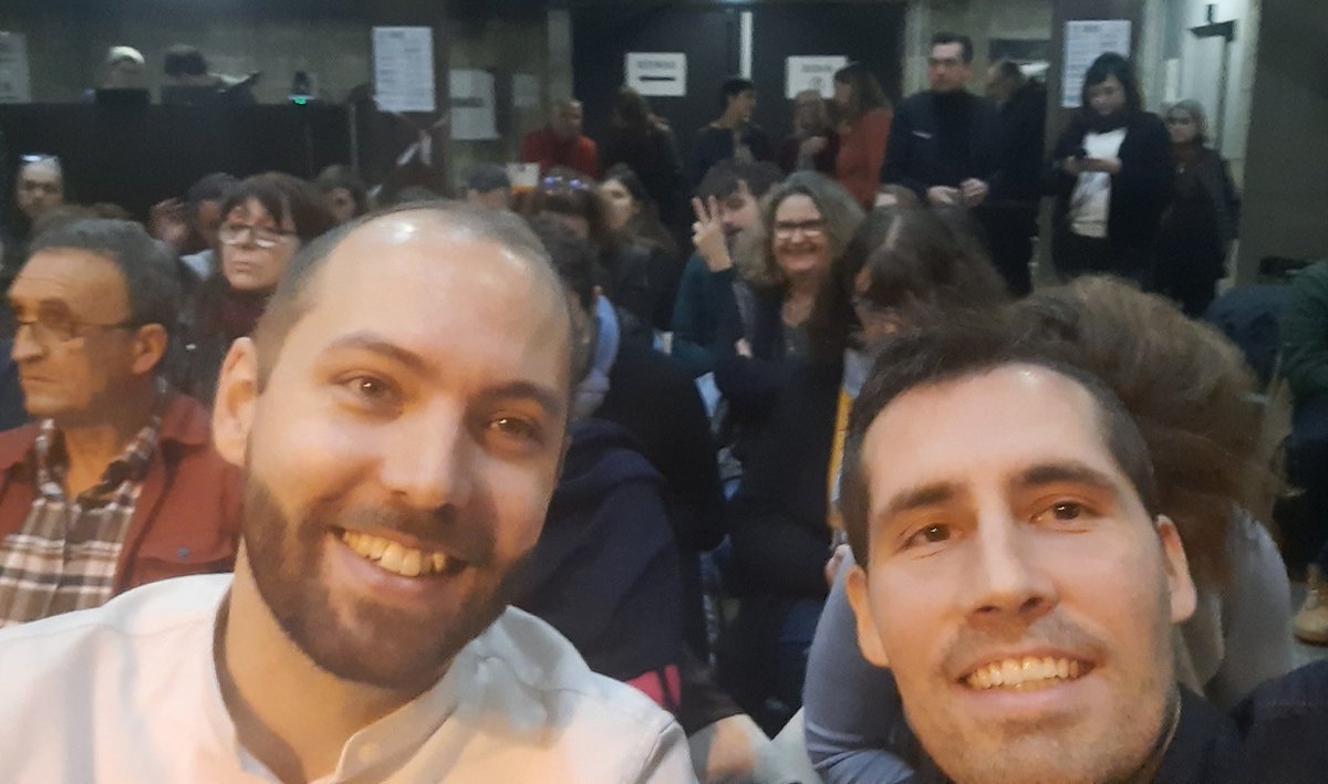 RomainJehanin's tweet photo. Un big up spécial en cette fin de #ConventionGenerations aux camarades #MaisonCommune-#Unitaires de @GenerationsMvt.
Une aventure que nous avons lancée en 2020 avec @FPoezevara, et qui nous conduit à entrer dans la direction nationale du mouvement avec bcp de camarades de valeur! https://t.co/enOxNUlF6y