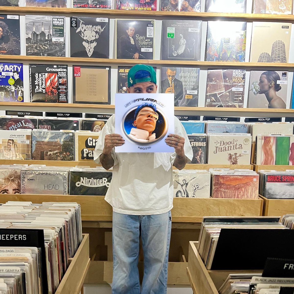 SATURNO OUT NOW YA EN TODAS LAS PLATAFORMAS DISFRUTENLO 🛸🛸🛸