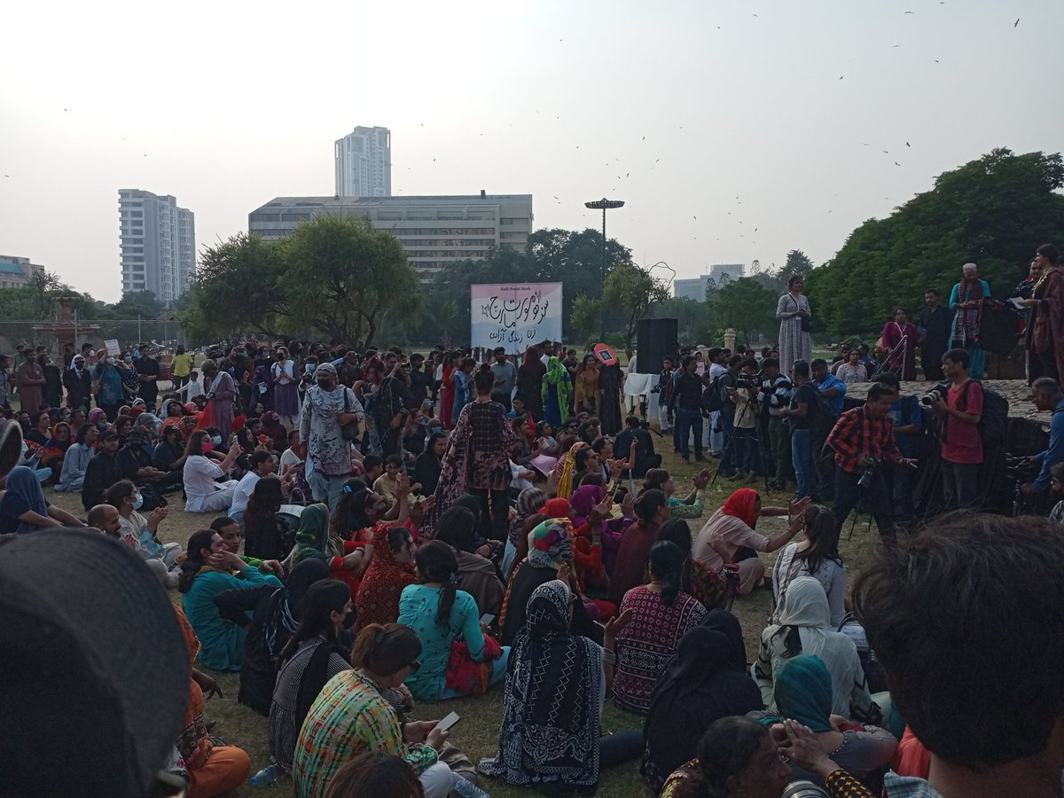 q_Asif's tweet photo. #Sindh, only island in #Pakistan where #SindhMooratMarch like programe can be arranged, held and allowed. Where provincial minister @SyedaShehlaRaza, @BhuttoZulfikar can deliver thier speeches and ownership from same stage same time. #LoveSindh #LovePakistan https://t.co/2QhlBJ9Cft