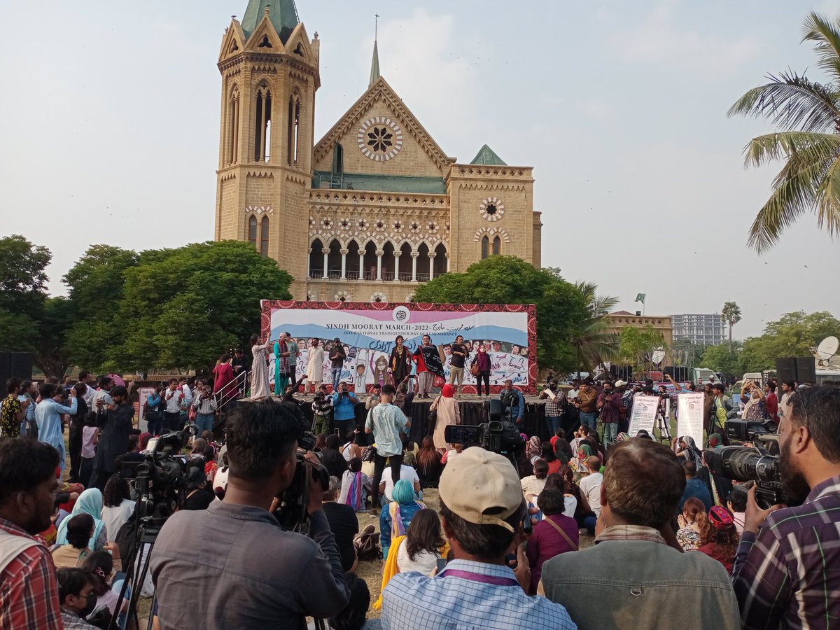 q_Asif's tweet photo. #Sindh, only island in #Pakistan where #SindhMooratMarch like programe can be arranged, held and allowed. Where provincial minister @SyedaShehlaRaza, @BhuttoZulfikar can deliver thier speeches and ownership from same stage same time. #LoveSindh #LovePakistan https://t.co/2QhlBJ9Cft