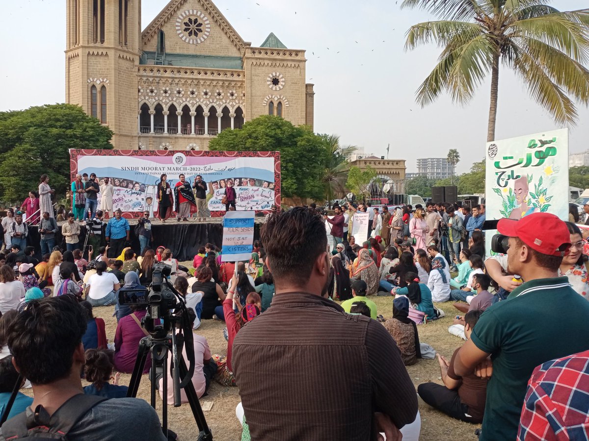 q_Asif's tweet photo. #Sindh, only island in #Pakistan where #SindhMooratMarch like programe can be arranged, held and allowed. Where provincial minister @SyedaShehlaRaza, @BhuttoZulfikar can deliver thier speeches and ownership from same stage same time. #LoveSindh #LovePakistan https://t.co/2QhlBJ9Cft