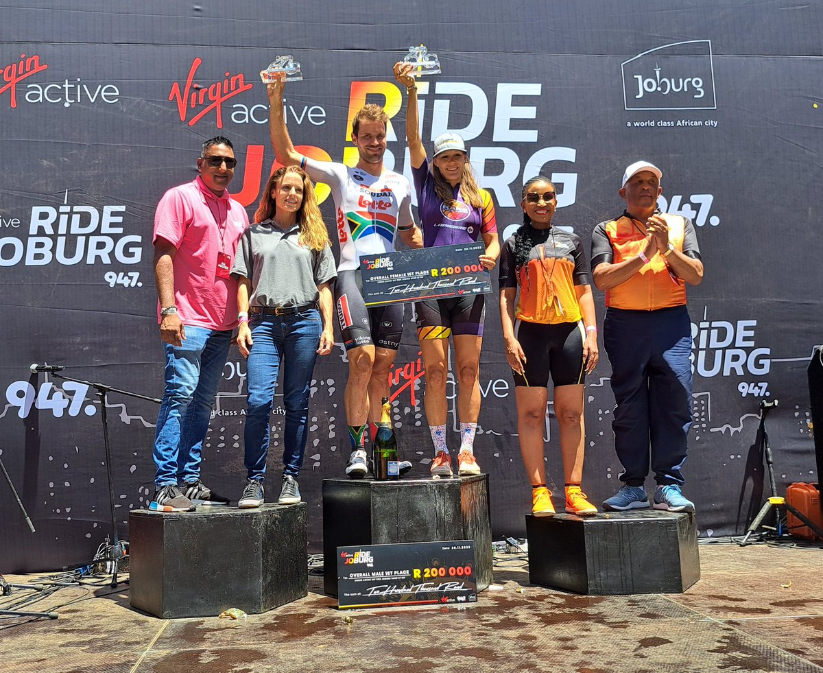 CityofJoburgZA's tweet photo. Our leading man and leading woman of the day, Reinardt Janse van Rensburg and Vera Looser #VirginActive947RideJoburg #ExploreJoburg #OwnJoburg #SoundsOfJoburg ^NJ https://t.co/vNev7DMMeb