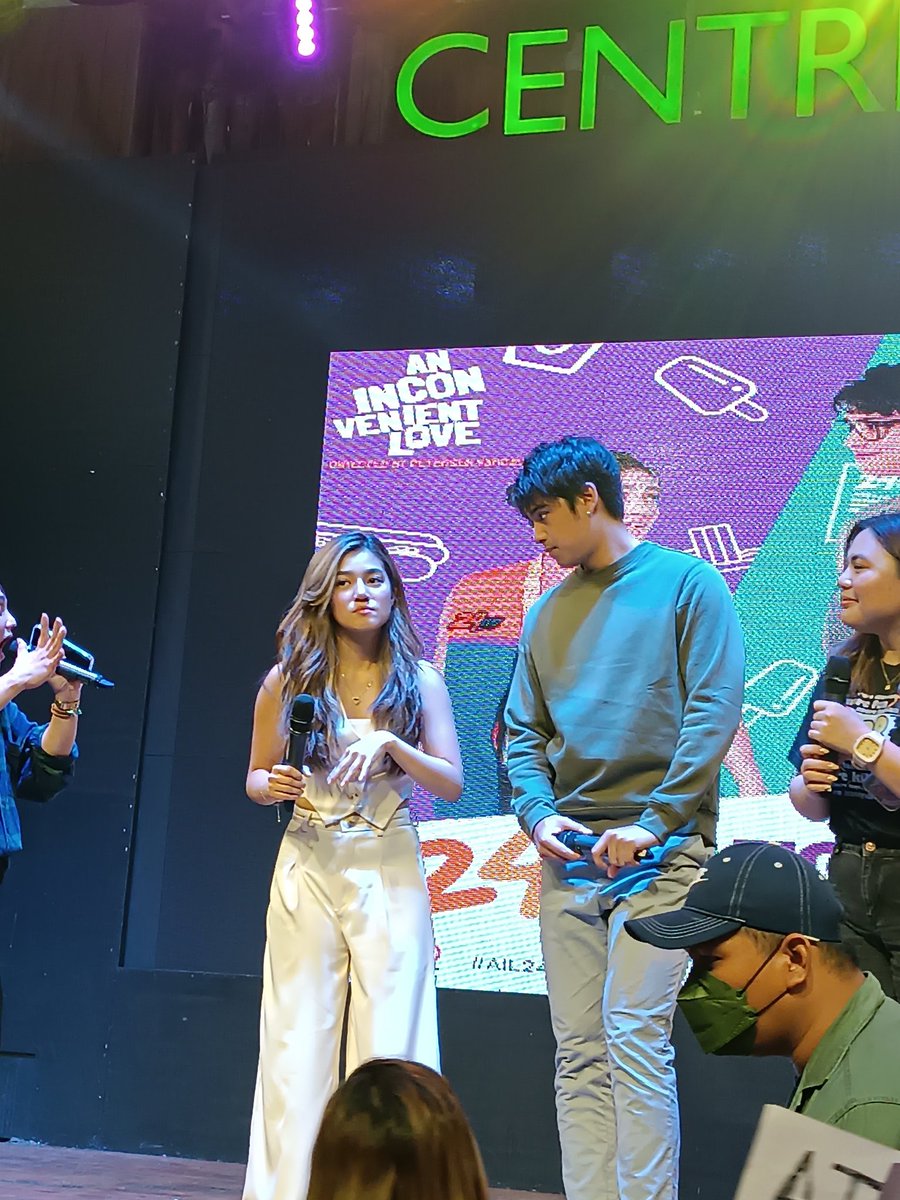 CathRugz's tweet photo. I celebrated my birthday on thier Mall show. DASURB KOOO. Thank you DONBELLE 💓 Gehigugma mo namo ❤️🖤🫰. Thank you for coming here in CDO 🥹♥️♥️

#DonBelle24Ever #CDOnnyIsMANNYinAIL #Donny #BelleMariano https://t.co/NtW918NCGE