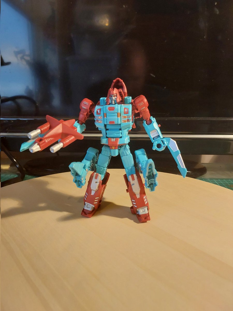 TfCustomizer's tweet image. And Icepick is done!

#transformerstoys #transformersmovie #transformerscollector #transformers_4life #transformerscustoms #transformersart #poweroftheprimes
#g1icepick #transformersicepick #transformersg1
#transformersg2
#transformerslegacy #citadelpaints