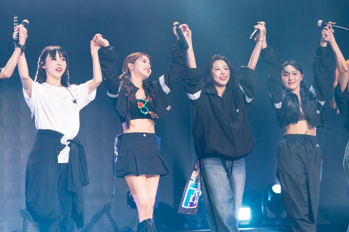 𝐀𝐋𝐋 𝐘𝐎𝐔 tweet media