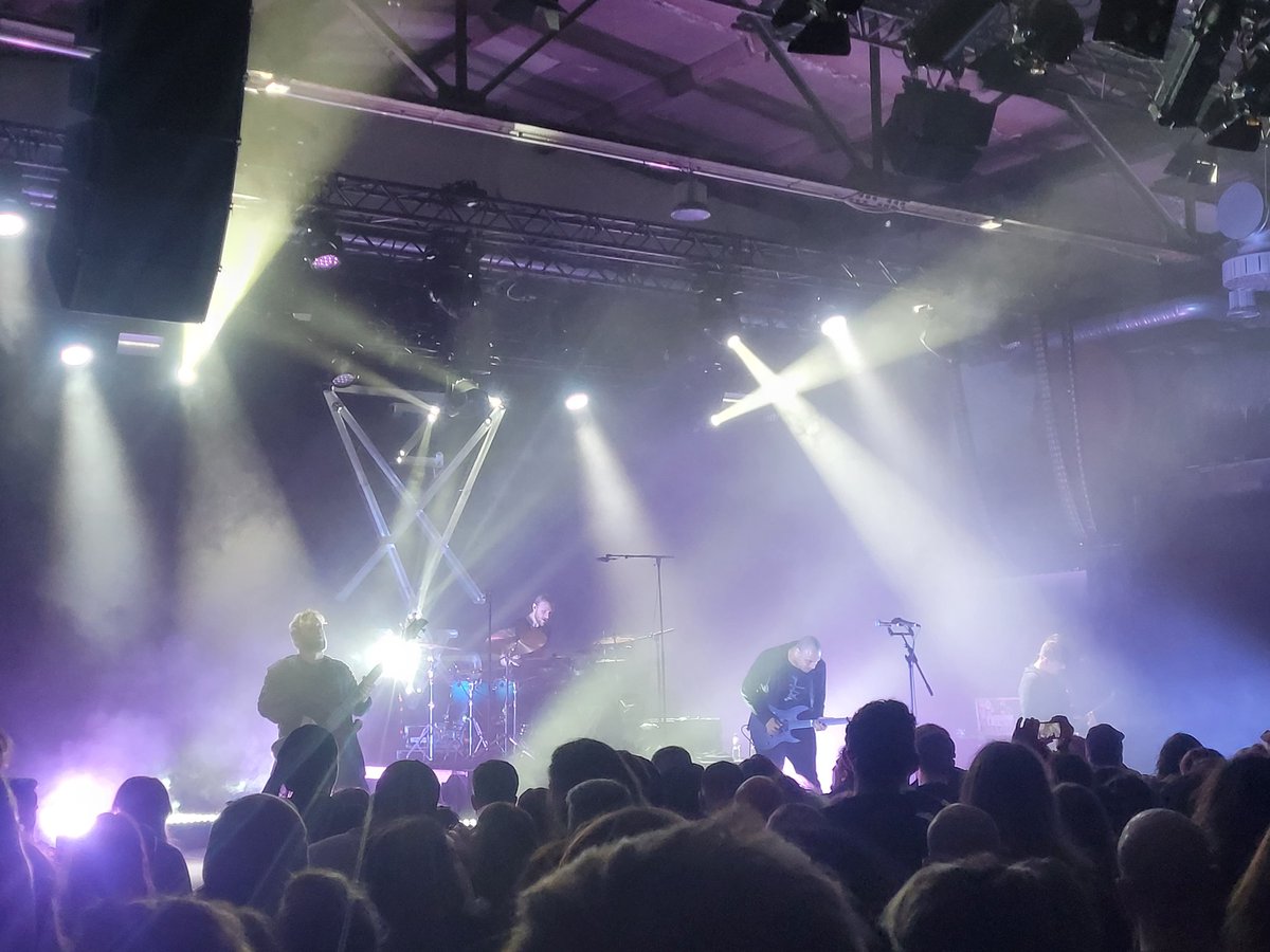 _altoel_'s tweet photo. 👉Zeal & Ardor👈
🖤
#Stuttgart #imwiezmann #zealandardor #devilisfine #blutfürdenneuenGott https://t.co/z1ZQpbe1BQ