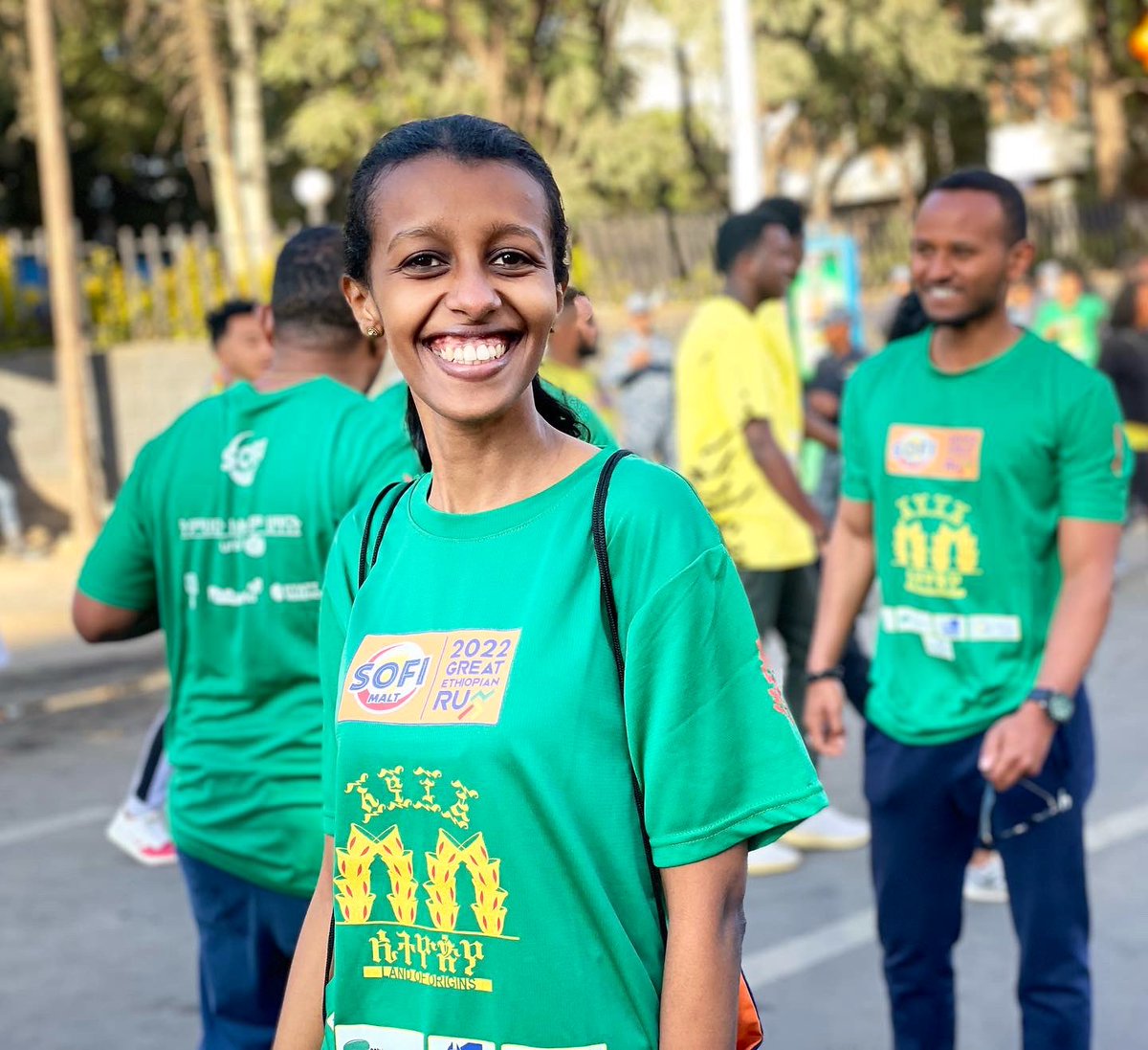 spotlight_et's tweet photo. On the menu: Spotlighters that pinned on the road again because there is kurt 🥩 on the other side😂💀! Was it @greatethrun or rest day for you? It was a speed work Sunday, before a big win Monday💪🏽 for us! #creativeagency #adagency #run https://t.co/v5v9Afm4ri