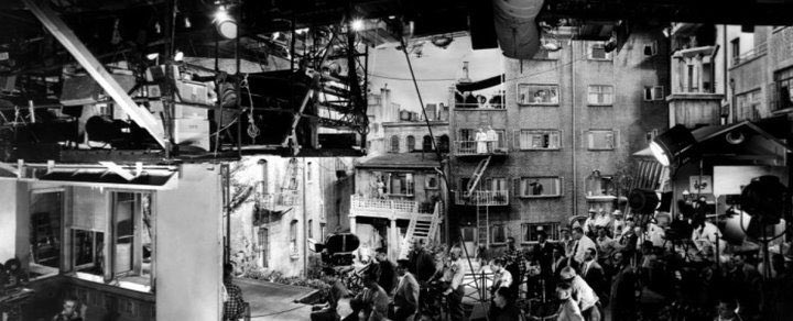 de Arquitectura y otros cuentos  | El cine y los edificios: La ventana indiscreta. 
josemariarincon.es/2022/11/el-cin…