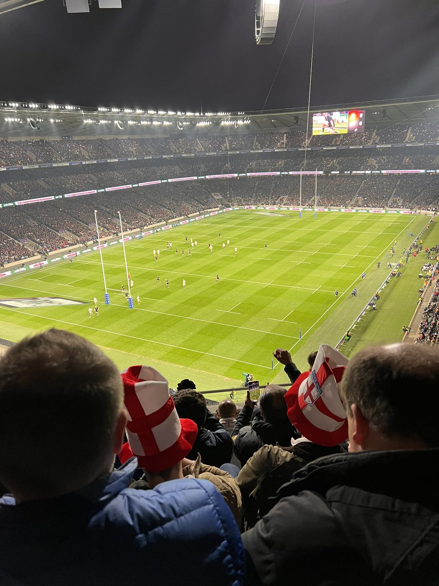 alecridley's tweet photo. Twickenham yesterday for the first time ever. Great experience. #ENGvsNZ https://t.co/G6BSwUYn4p