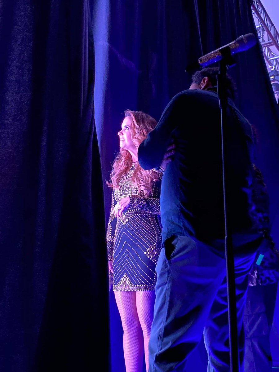 RosaJaike's tweet photo. Lista para brillar en el escenario 
#LosCabos https://t.co/Nweo1jhZQs