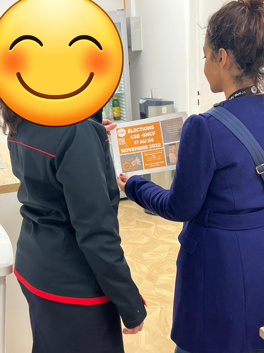 CFDTCheminotIDF's tweet photo. [TOURNÉES]
En direct de Paris Nord, les équipes syndicales #CFDT @CFDTCheminotIDF @cfdtcheminots Iman &amp; Raja ont eu des échanges très riches avec les équipes commerciales #ESTPN #ParisNord #Commercial
Merci sur ce superbe accueil et vos nombreux votes 😉👊🏾
#Jevotecfdt https://t.co/IxnEYNGHj6
