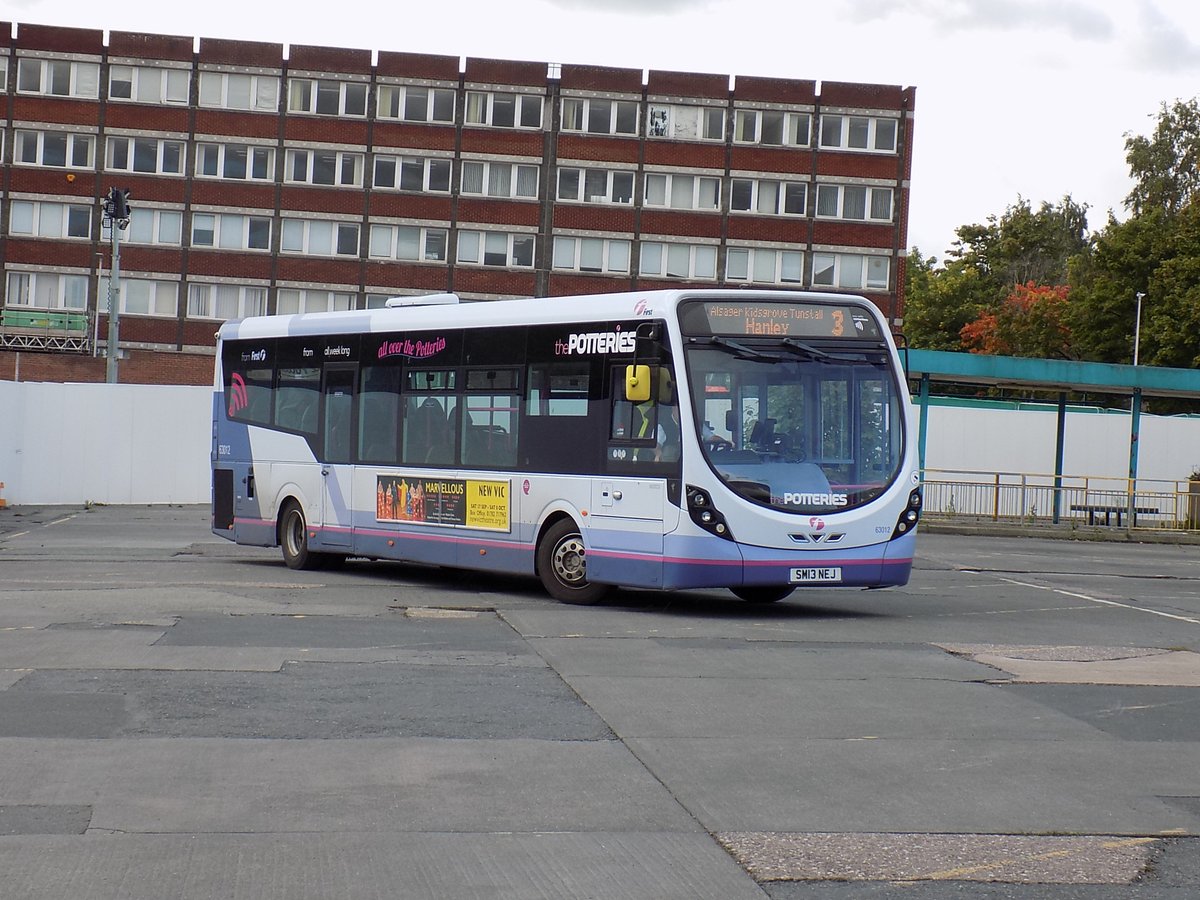 Terenceprice95's tweet image. Seen at Crewe is #FirstPotteries Wright Streetlite SM13 NEJ on route 3 to Hanley
