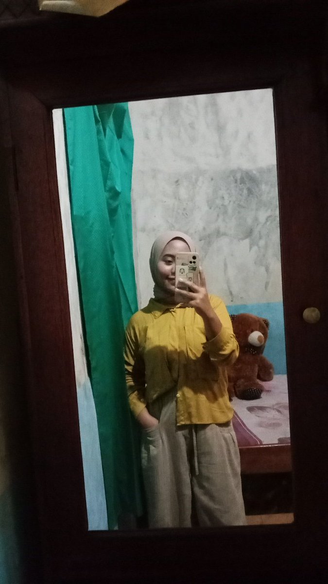 MiaSf2's tweet photo. ngeluh boleh gasi https://t.co/0LBYCd62io