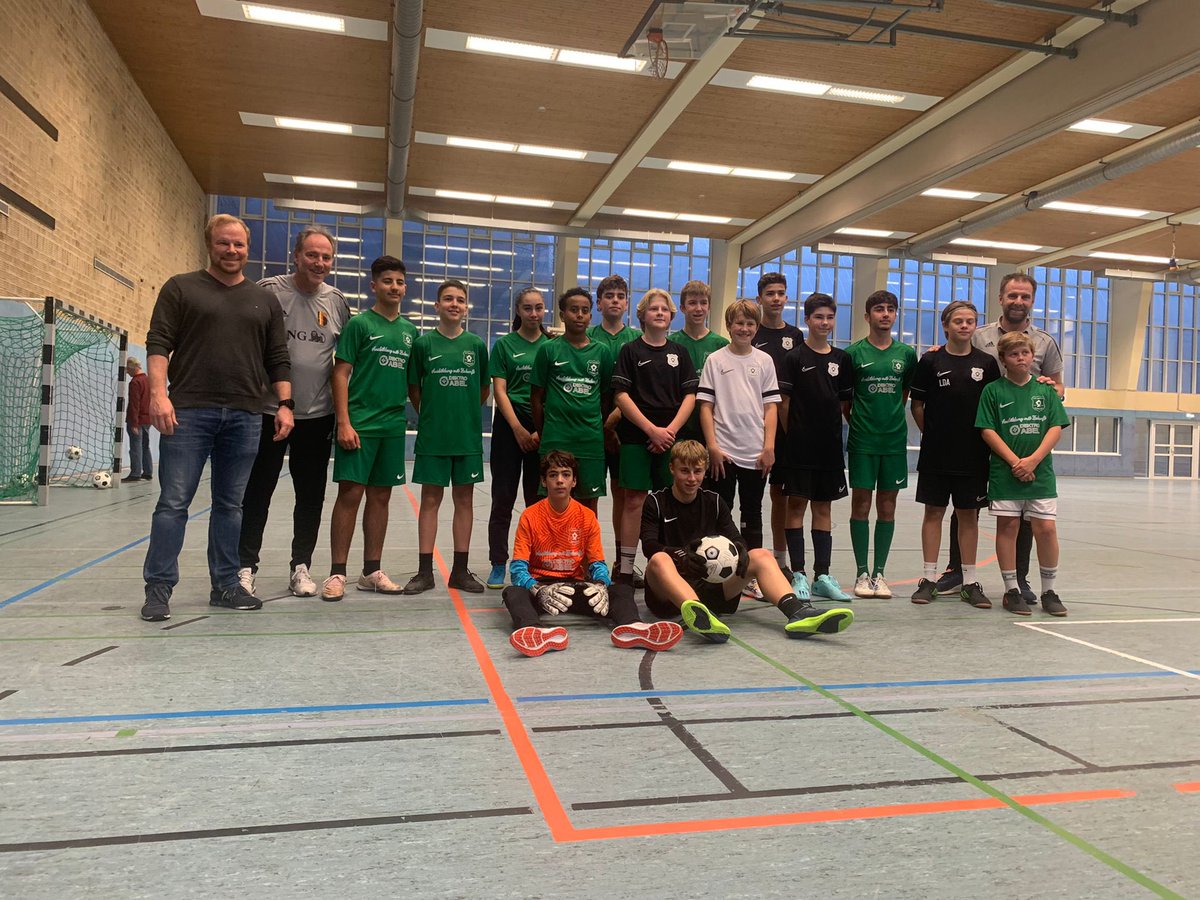 KrisVDHaegen's tweet photo. Up to Qatar now with some great memories of our international conference of ICiachKids . What a 2 Inspiring days! ⚽️🇧🇪❤️💪 #ICKconference https://t.co/cTAeY0pwAF