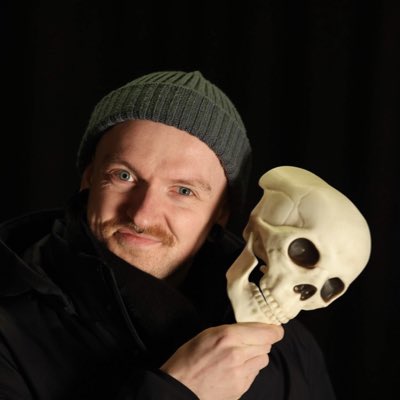 Leoxwrite's tweet photo. #NewProfilePic
Literally to be, or, like, totally #Not2B
Lol whatevs who even cares 🤪🤪🤩🤩 https://t.co/6lFjXTPTll