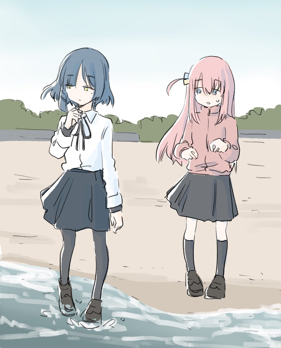 いつもの全体公開です

pixivFANBOXで「Twitterの絵の蛇足」2022/11/12-18号を公開しました! https://t.co/HpKtWXY2MP 