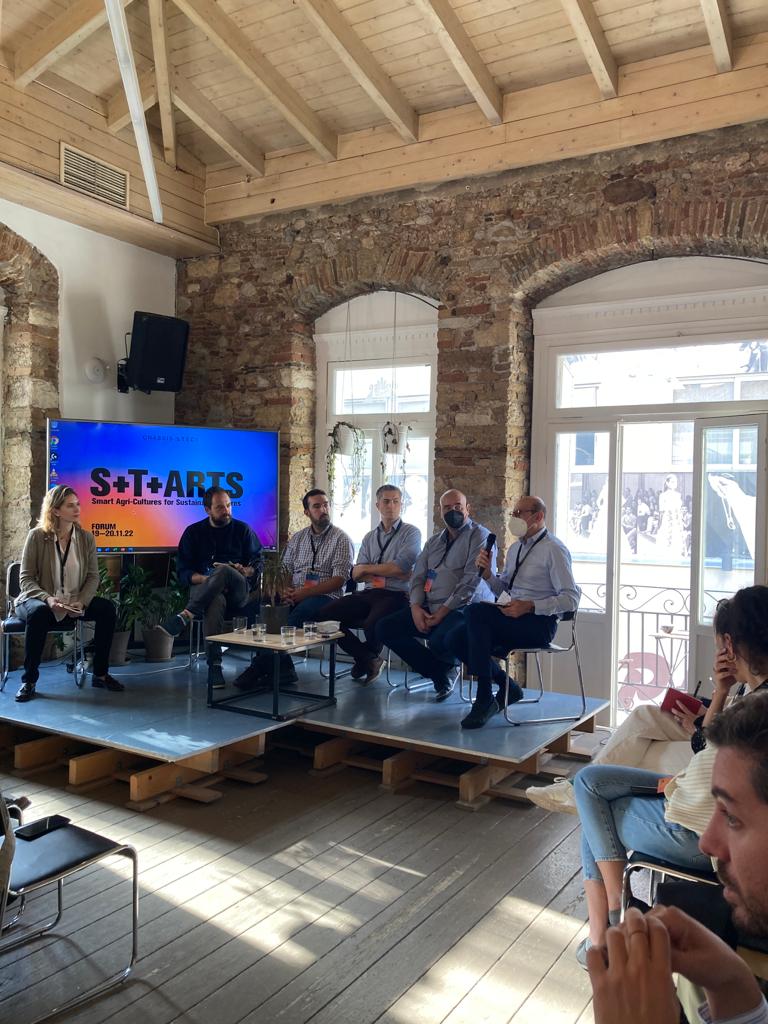 HydrousaProject's tweet photo. How can Smart Agri-Culture contribute to Sustainable Futures? @HydrousaProject with @ImpactHubAthens & @AgensoGR is introducing a circular approach at @STARTSEU - a multidisciplinary forum in the intersection of technology and the arts with @OnassisStegi curreted by @MADEGROUPCO https://t.co/yj13nCqn4X