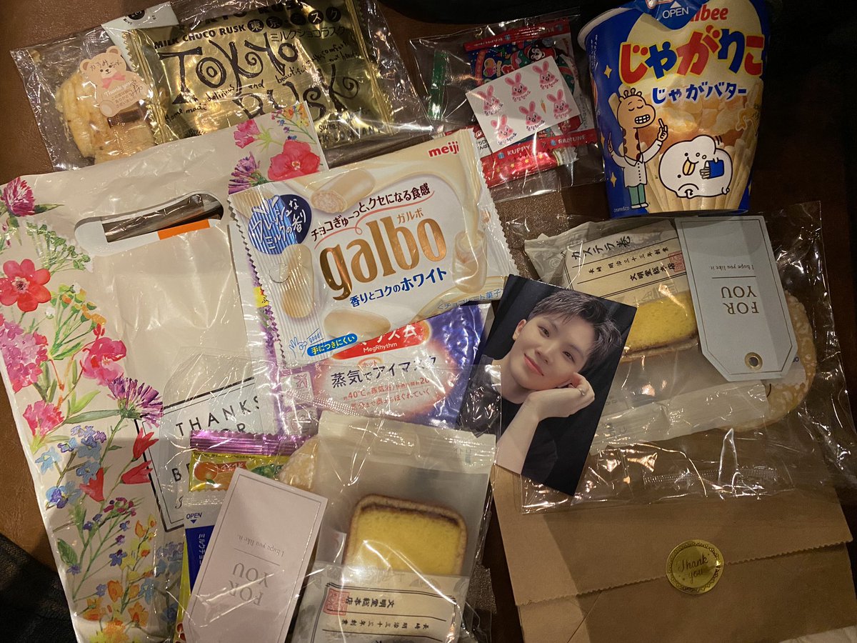 無料配布に関わらずたくさんの方にお会いできてうれしかったです❤️お菓子をくださった方もありがとうございました🙏🏻