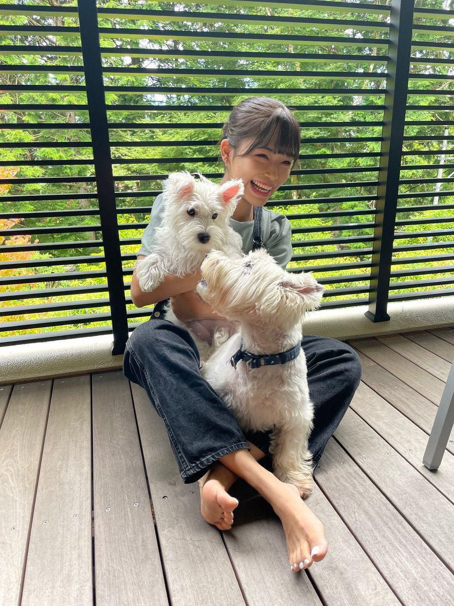 慶医4年の小林絵美里です！
今はテニス部、中高は料理部に所属していました。犬が大好きで、no dog,no lifeです。あとジブリが好きです🌱
Old fashionは6回目の参加になります。初めてお会いするメンバーや久しぶりに再会するメンバーと、弦セレで今回ご一緒出来ること、とても楽しみにしています🔥