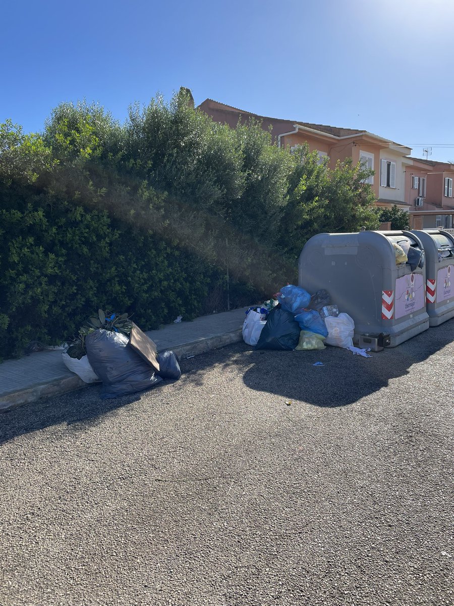 Cuando alguno de vosotros piense en el <a href="/ajllucmajor/">Ajuntament Llucmajor</a> tenga en mente, estas imágenes, para saber, realmente quiénes son y como es su gestión…<a href="/CronicaBalear_/">Crónica Balear</a> <a href="/diariomallorca/">Diario de Mallorca</a> <a href="/UHmallorca/">Ultima Hora Mallorca</a> <a href="/okdiario/">okdiario.com</a> <a href="/IB3noticies/">IB3 Notícies</a> <a href="/ZoomIB3/">Zoom IB3TV</a> <a href="/IB3/">IB3</a>