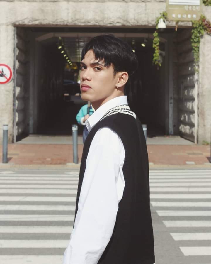 ajerobestboy's tweet photo. look how far you've come, my baby.  Happiness suits you best. i hope you're always happy 💛

@SB19Official #SB19 
#SB19_STELL @stellajero_ https://t.co/70aU3p9wSr