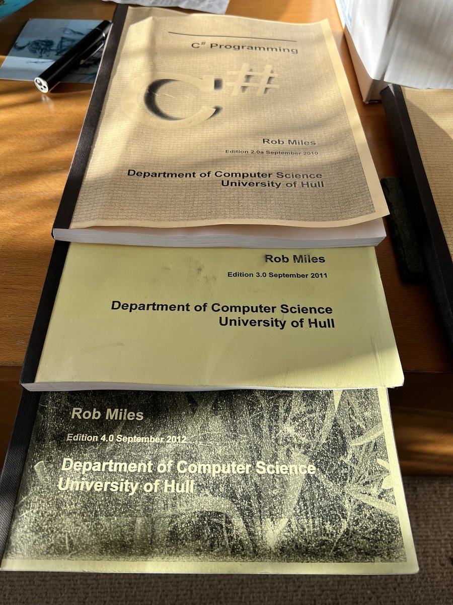 Any Alumni from @HullCompSci @UniOfHull would recognise these! Kudos to @robmiles And if you don’t know you weren’t there! 😂