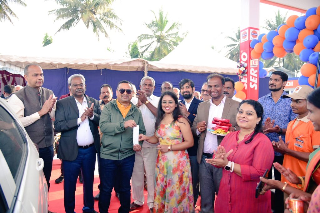 New RO Sri Sai Ram SS, Mysore was inaugurated today by ED&amp;SH KASO Shri Gur Prasad in presence of SRH-II Shri T. Palanikumar, DRSH Mys DO Shri Sunil Kumar Mishra &amp; other DO officials .
ED&amp;SH KASO also felicitated CAs &amp;customers. 
<a href="/tpalanikumarioc/">T Palanikumar</a> 
<a href="/karnataka_ioc/">IOCL Karnataka</a>