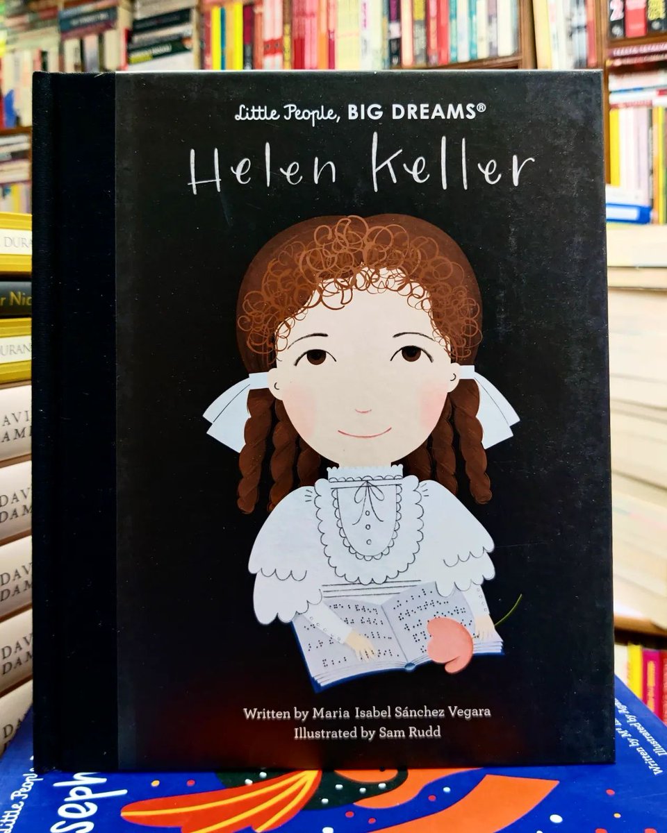 ReadandRise01's tweet photo. Discover the lives of outstanding people, from designers and artists to scientists and activists. All of them achieved incredible things, yet each began life as a child with a dream. 

#littlepeoplebigdreams #littlepeoplebigworld  #readandrisebookshop https://t.co/7nltSDstTy