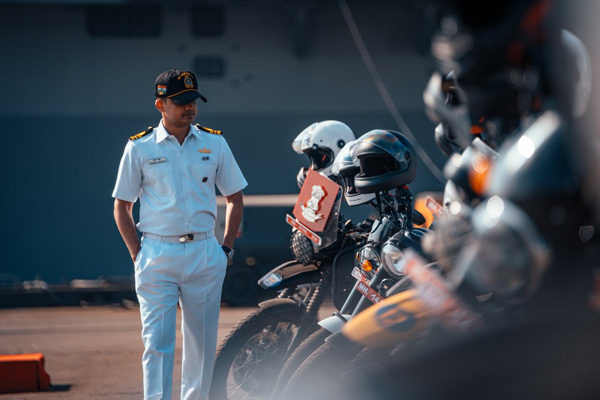 jawamotorcycles's tweet photo. #JawaYezdiMotorcycles is proud to be ride partners for the #UnityRide22 which flagged off from #KarwarNavalBase - marking the 9th anniversary of @IN_Vikramaditya
#JawaMotorcycles #YezdiForever #Riders #Kommuniti @IN_KTKNA @indiannavy @IN_WNC @karnataka_ioc https://t.co/k3nn1L02pp
