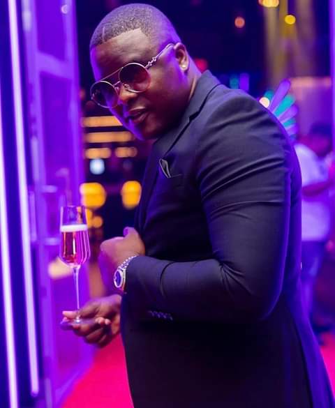 The industry has suffered yet another great loss , Mzansi we are bleeding 😥. Rest easy mfana Pitori and our deepest condolences to all those close to the amazing <a href="/djsumbodysa/">Dj Sumbody</a> 🕊️🕊️🕊️