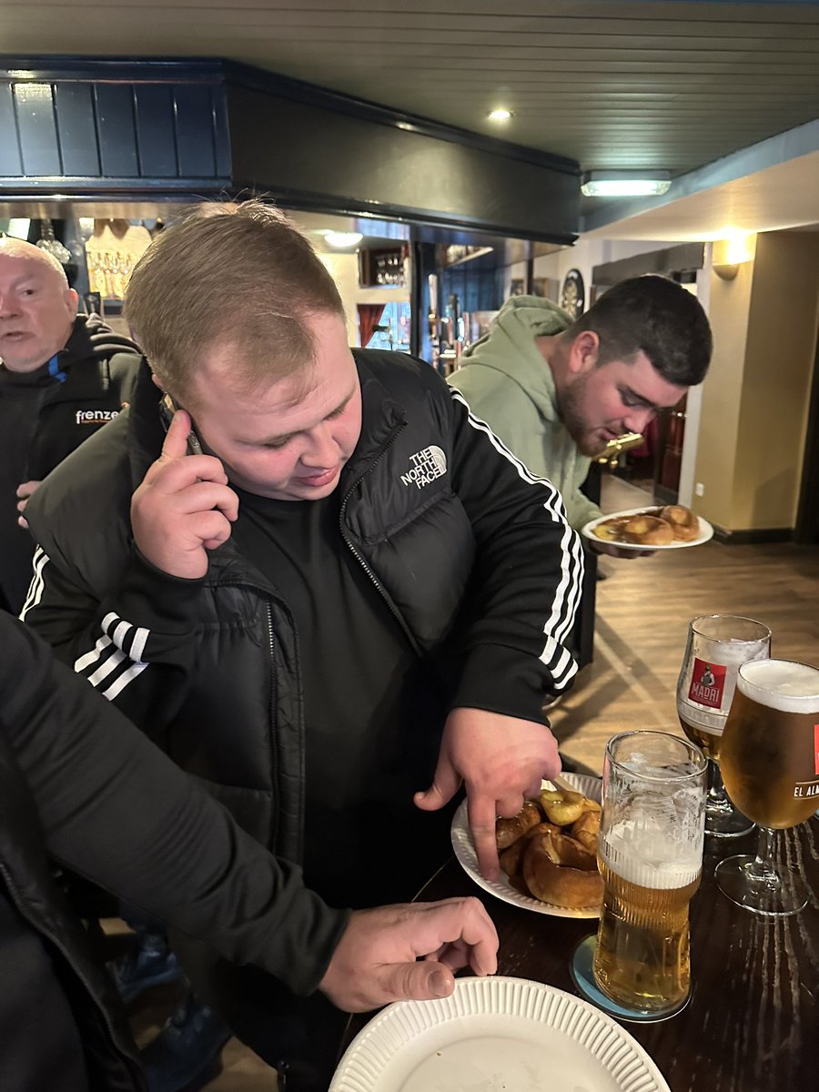 WATERTOWERFC1's tweet photo. Our GK coach is better than yours😅 https://t.co/dvYr2yY1v0
