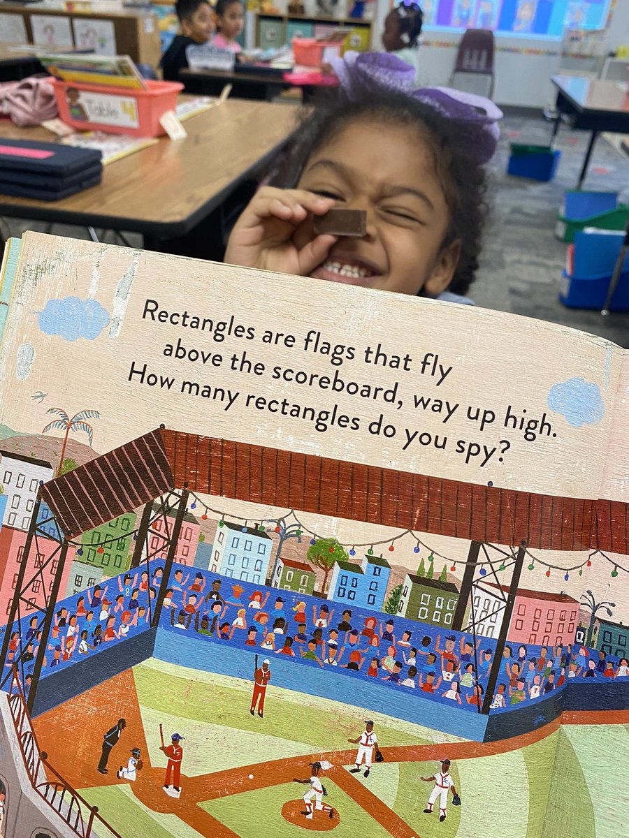 MsRojasBCE's tweet photo. Our BCE kindergartners this week learned about 2D shapes. They got to “eat” their shapes🍴. I love hearing them say “I LOVE MATH” ❤️ https://t.co/l2raDVlmnS