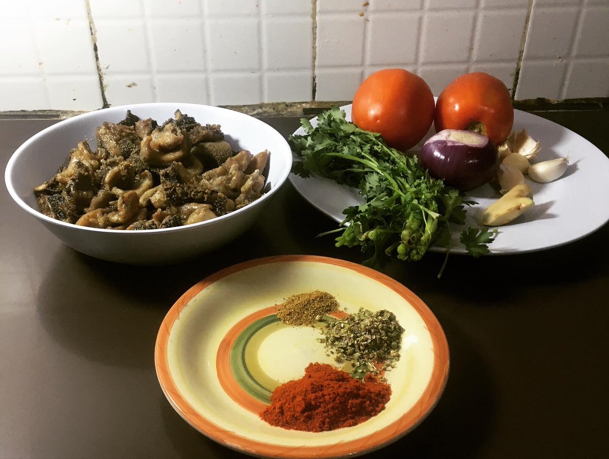Winnfreykitchen's tweet photo. Easily the easiest yet most delicious MATUMBO (TRIPE) recipe you will watch and try today 🥵🥰😋. Don’t forget to like, comment and subscriiibe!
▶️🔗 Watch it here -> https://t.co/QP1JNkrOHh
#WinnfreysKitchen #Matumbo #Tripe #RecipeOfTheDay https://t.co/YEmF4HBI7a