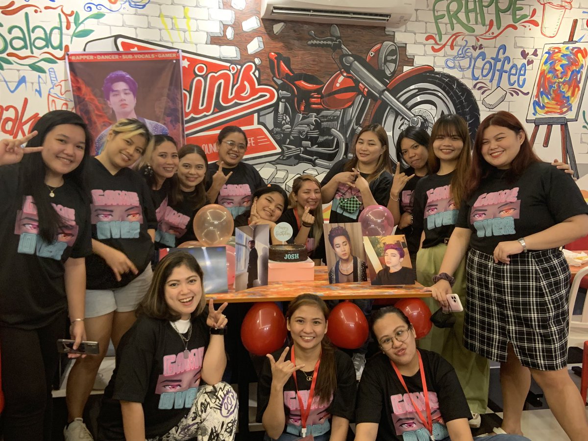 TheCullensPH's tweet photo. A day filled with blast! SLMT everyone for attending our first cupsleeve event! See you all soon! 🧛
#JCSDauntlessSince93
#SB19_JOSH @JoshCullen_s https://t.co/pUYSB5NfFd