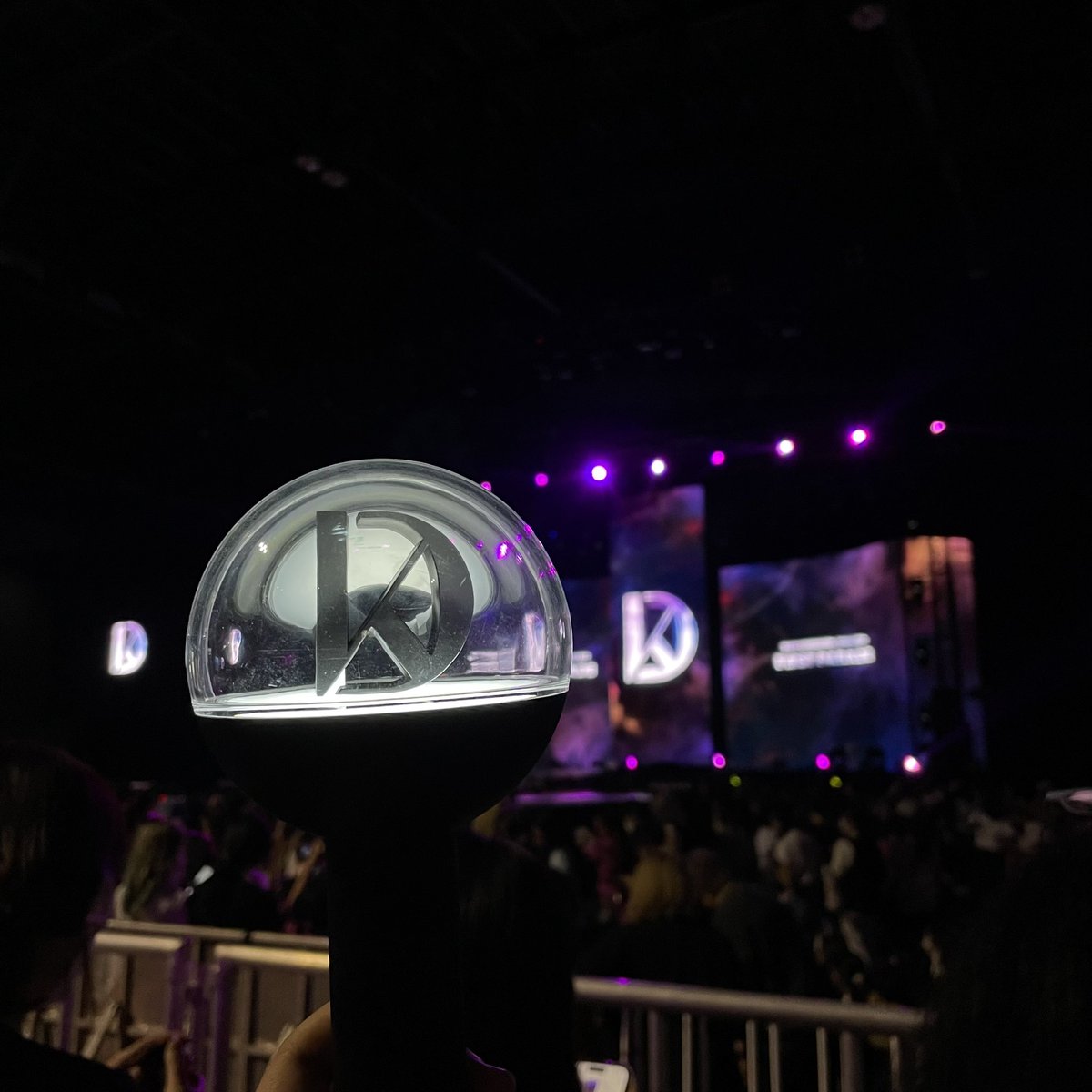 pupindecember's tweet photo. ภูมิใจในตัวคุณแดนมากๆซารังเฮคับ🥺❤️ #KDN_1stParade_BKK https://t.co/OJgIdtarVj