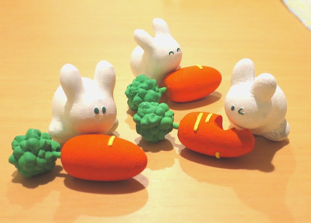 MochimochiOchie's tweet photo. 今日は頑張ったー！うさぎ3匹も追加で研磨して色塗りしました。3Dプリンターで立体化すると、写真撮るスキルも要りますね。
#3Dプリンター #3dprinting #3dprint #blender https://t.co/oRUUdJoulb