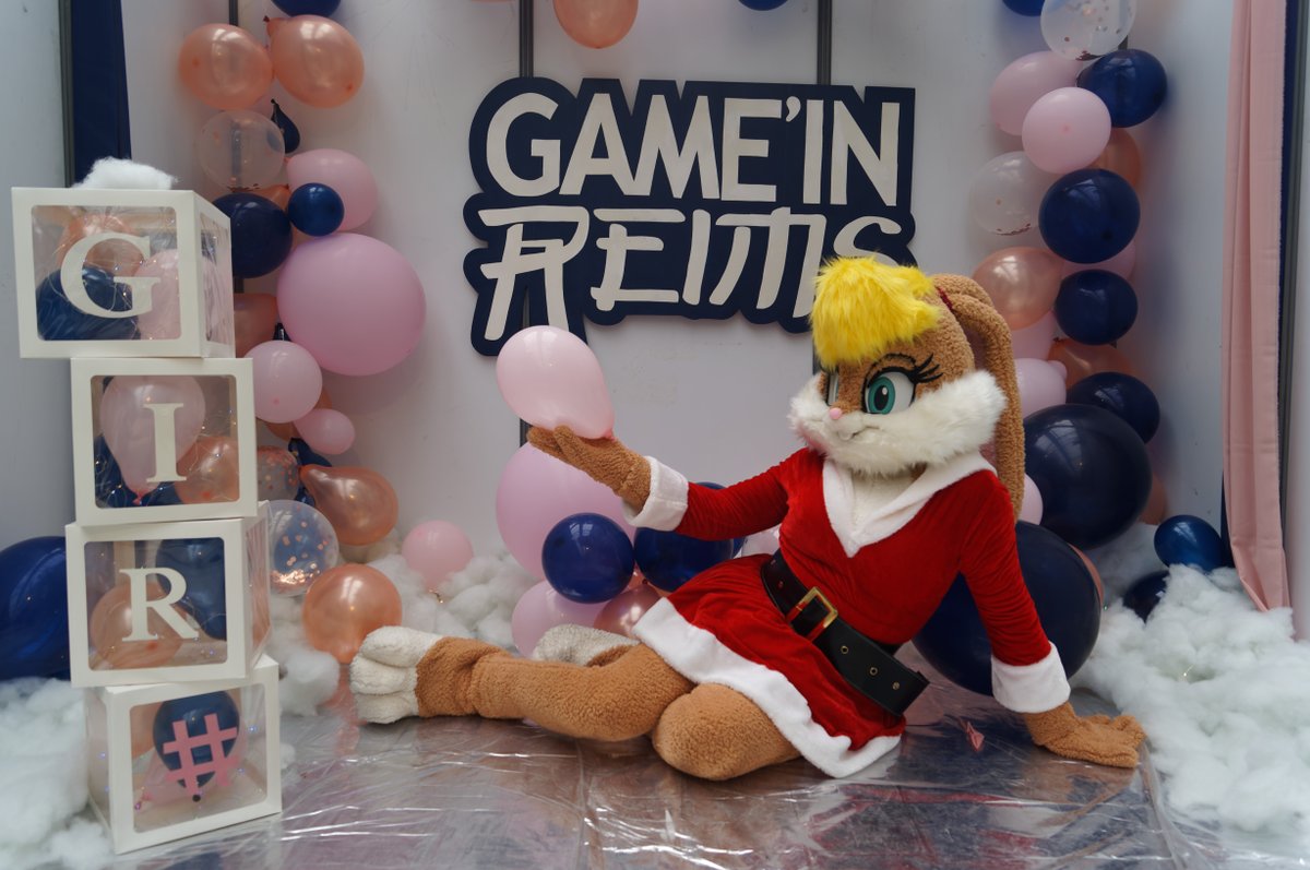 _aoikitsune's tweet photo. "To bunny or not to bunny..."
Thanks to the cosplayers that did take pics with me today ^_^
#GameInreims22 https://t.co/dpiYgWlENk