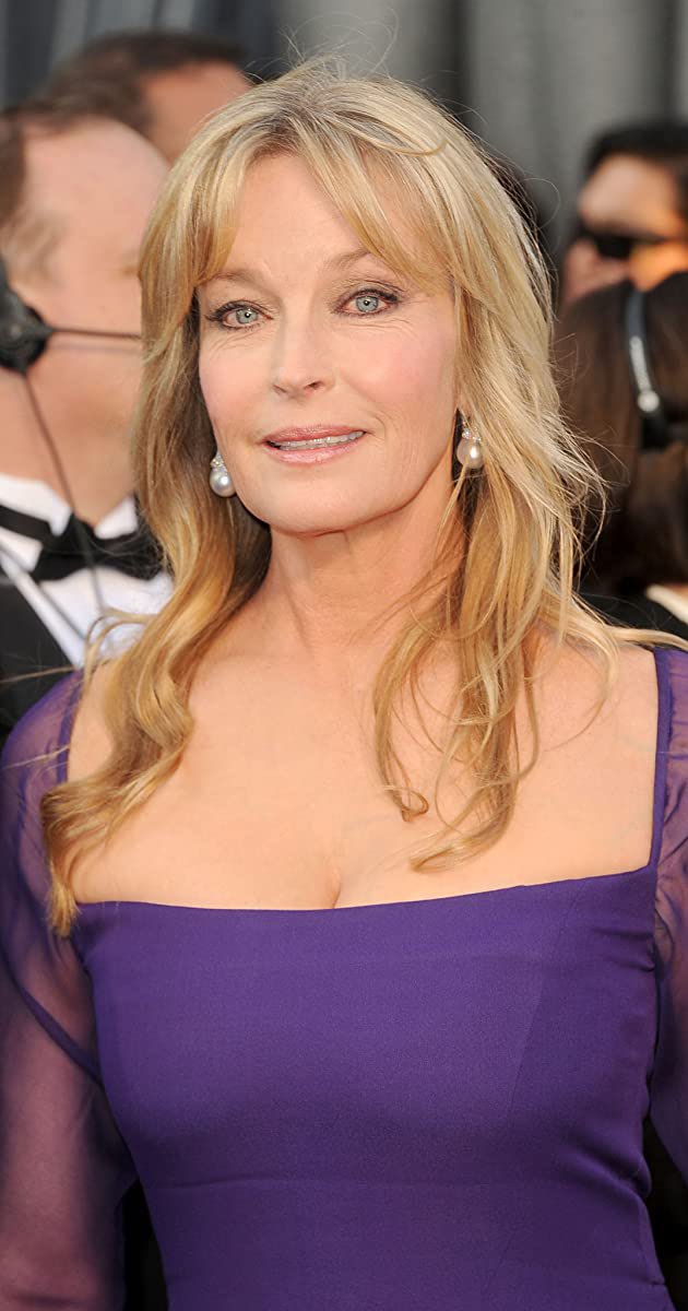 Happy Birthday to Bo Derek . 
