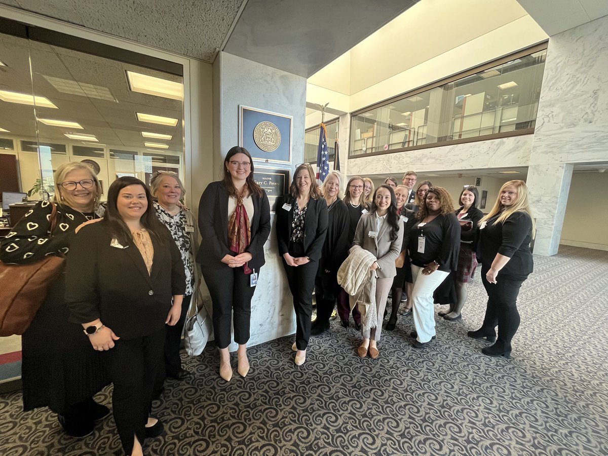 csnyder926's tweet photo. A great week in our nation’s capitol standing with my fellow EC educators and advocates!  #MiAEYC #NAEYCStrong #ECE https://t.co/tefVpeGvhB