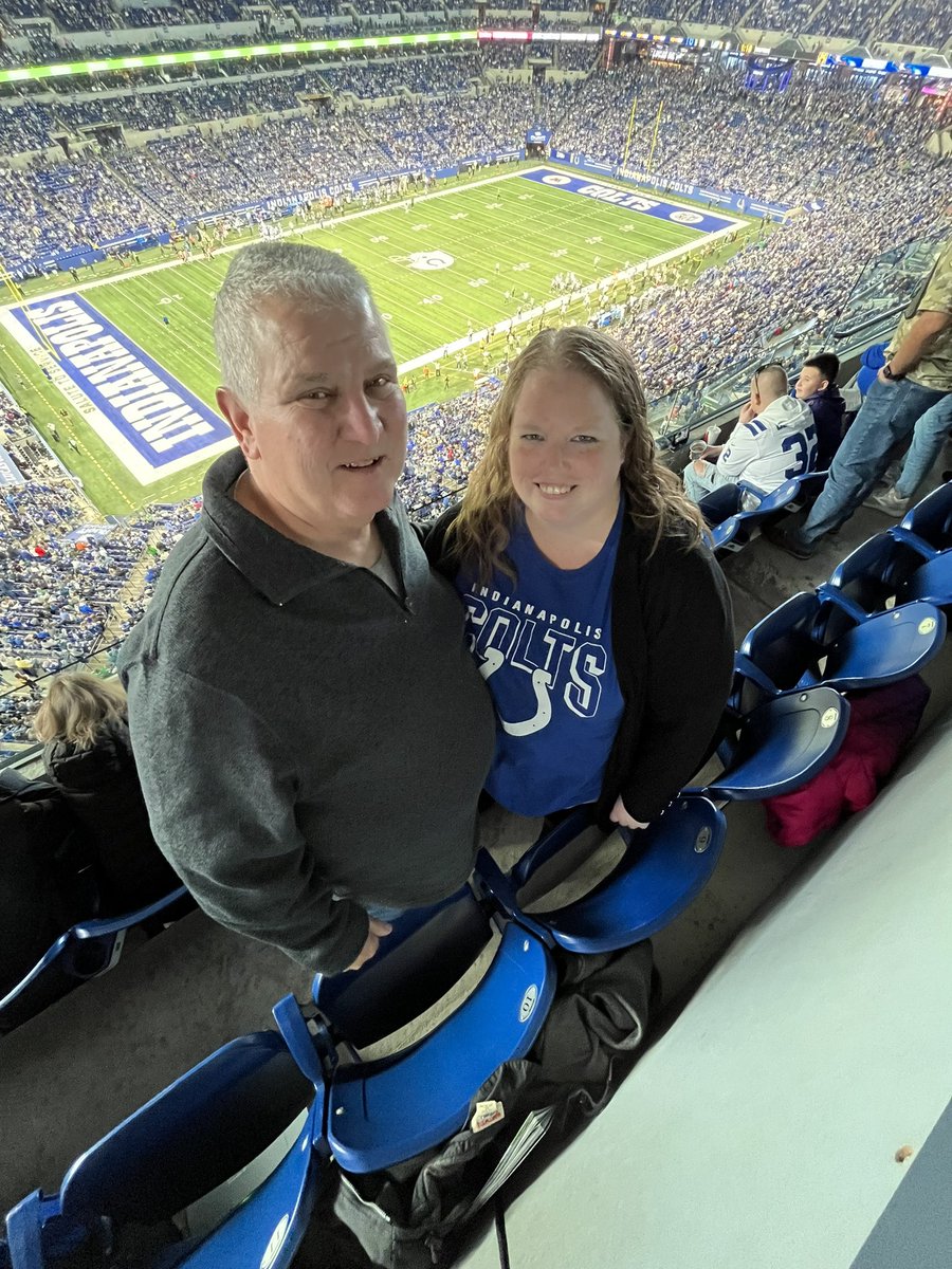 Colts game with my pops! Let’s go!! #PHIvsIND #ForTheShoe