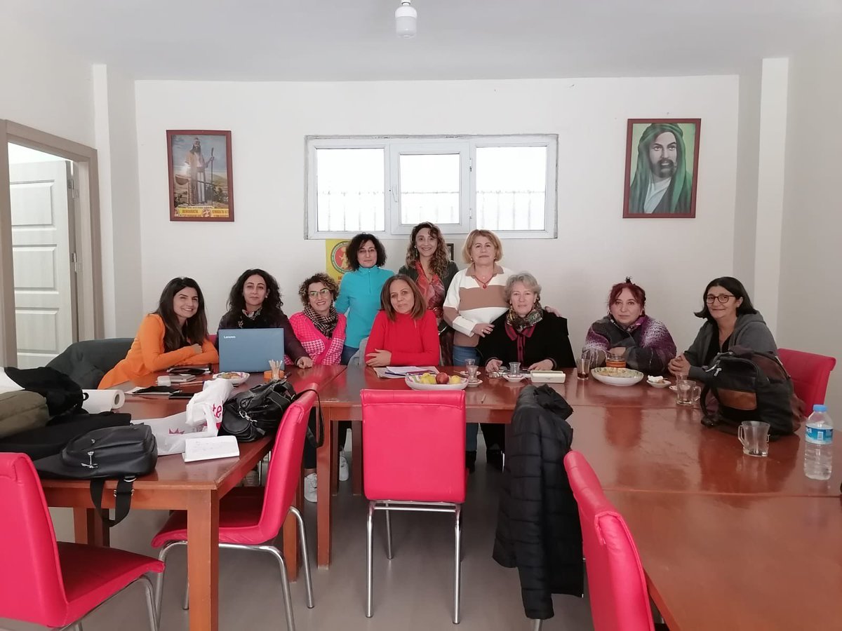 Jineoloji Atölyeleri tweet media