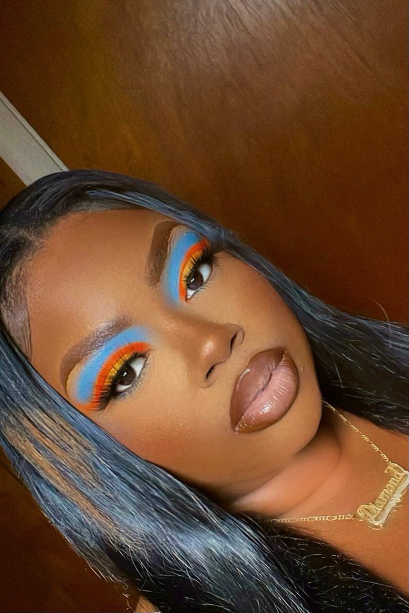 PrettttyD's tweet photo. @AriTheDon I’m a traveling Mua! Please share, thank you🙏🏾 https://t.co/iv9H5QDJvh