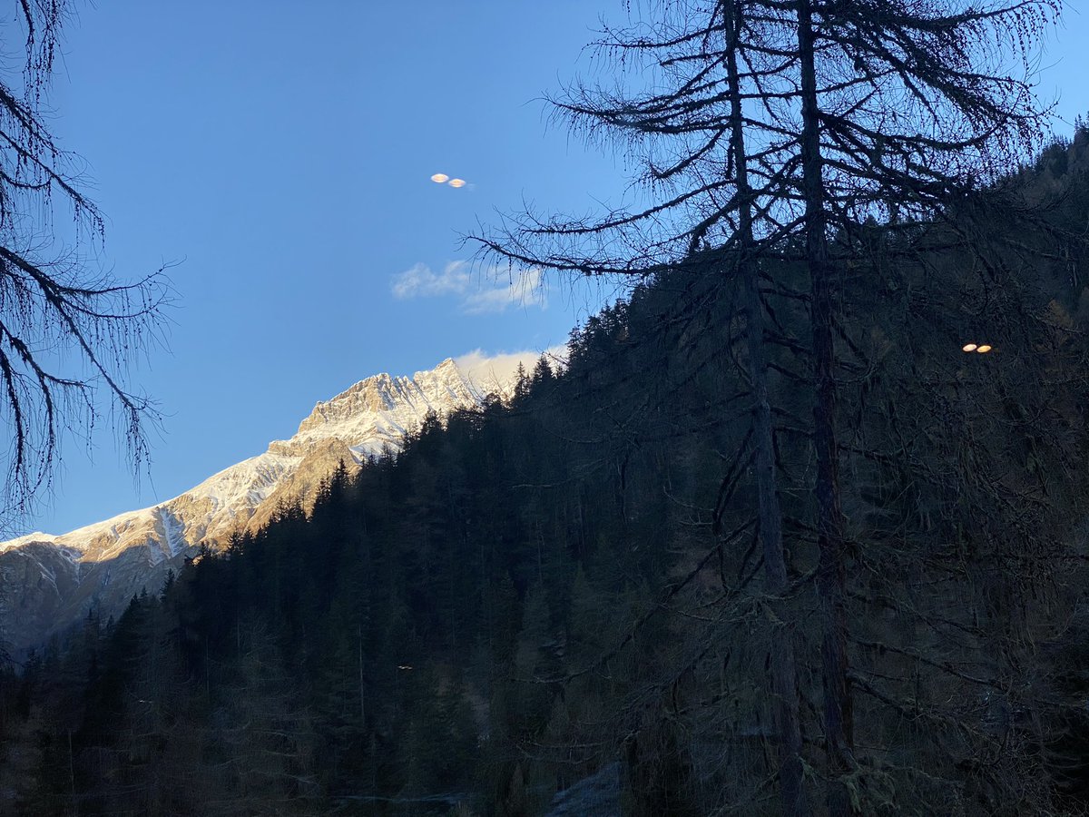 Michelino_1978's tweet photo. ultra spannenden nachmittag im val #sinestra erlebt. der 🇨🇭 #film ist u.a. möglich, dank den gebühren für einen starken und unabhängigen medialen service public. gelebte #swissness soll uns den gebührenanteil wert sein. https://t.co/yt7vQIZaiV