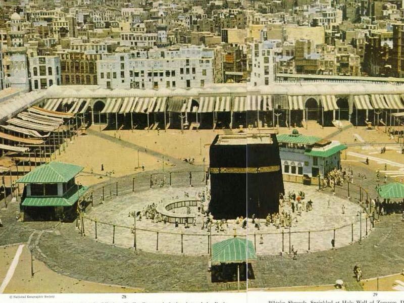 Newmuslimacade1's tweet photo. Certains des gens du savoir ont dit que le premier homme adulte à devenir musulman était Abu Bakr. Ali est devenu musulman alors qu'il était enfant. Zaid fut le premier esclave à embrasser l'Islam, Khadijah fut la première femme à devenir musulmane.
#Prophètes #Messagers https://t.co/EME90IHGmu
