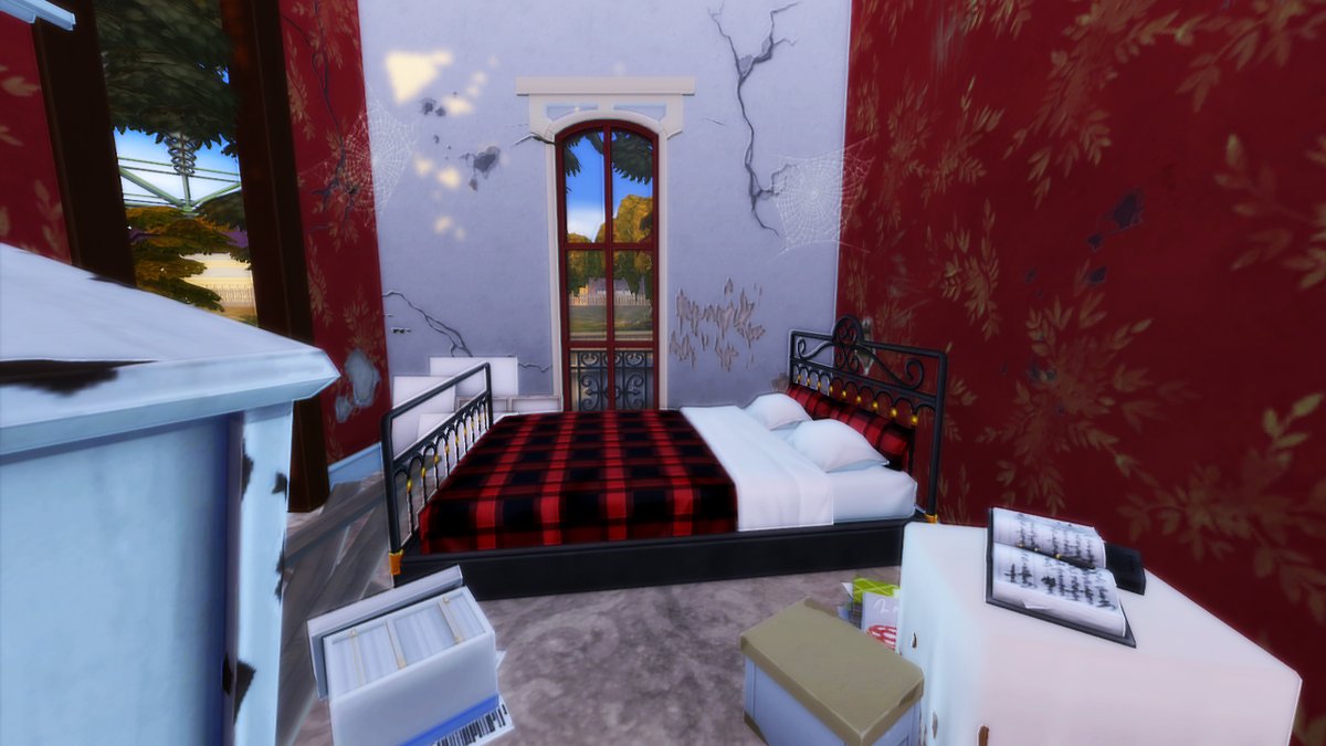 TheDamascena's tweet photo. I finished this really cool Abandoned House renovation a couple of weeks ago. You can watch it here: 
▶️https://t.co/VK2sPpbjDg

#renovation #sims4 #sims4house #sims4build  #sims4builds #thesims4build #sims4community  #kitchenrenovations #sims4building  #ShowUsYourBuilds https://t.co/3zHbdQol5E