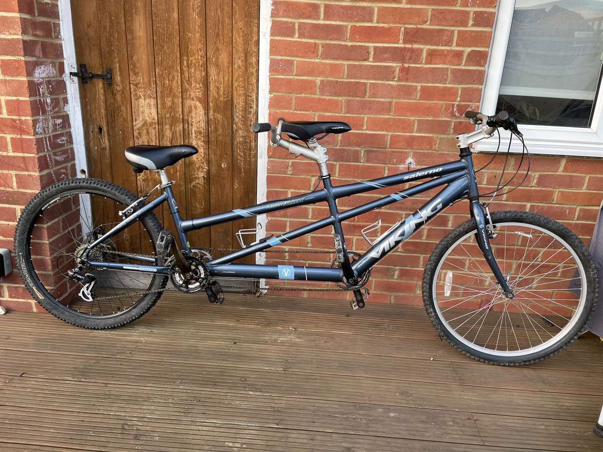 Twitter cyclists, has anyone had experience with Clarks hydraulic brakes? Looking for a cheap option for the tandem. Rear hose needs to be 2m long <a href="/velobetty/">Elisabeth Anderson is at @velobetty@toot.bike</a> <a href="/peerq/">PeerQ ⛰️🚲</a> appreciate any thoughts?